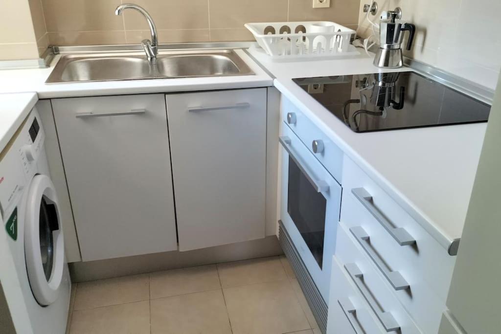 Apartamento Estudio 52 Malaga Centrico Parking Gratuito Exterior foto