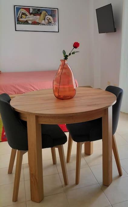 Apartamento Estudio 52 Malaga Centrico Parking Gratuito Exterior foto