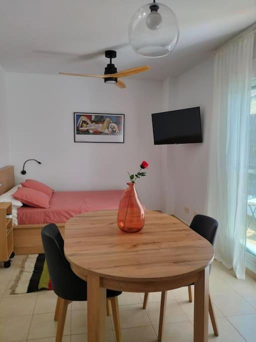 Apartamento Estudio 52 Malaga Centrico Parking Gratuito Exterior foto