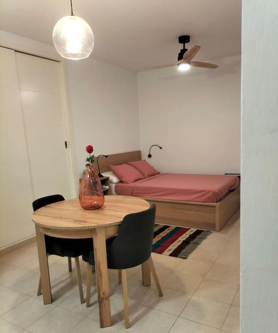 Apartamento Estudio 52 Malaga Centrico Parking Gratuito Exterior foto